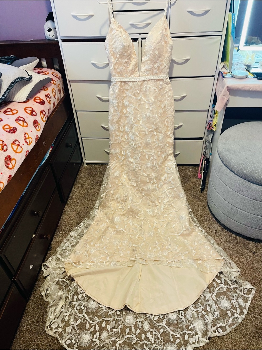 Lace Plunge V-Neck Wedding Gown in Ivory